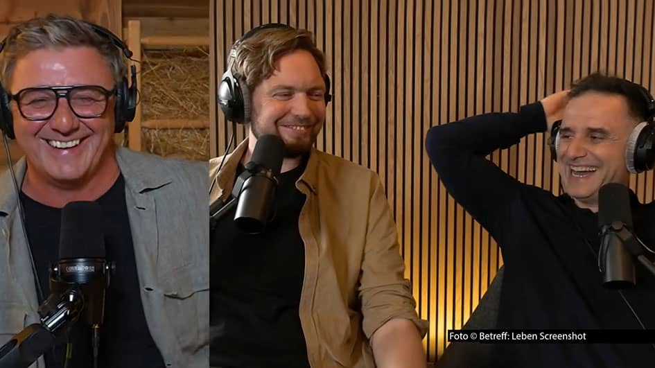 In der aktuellen Ausgabe von „Betreff: Leben – die Sprechstunde mit Hans Sigl“ beantworten die Comedians Bastian Bielendorfer und Özcan Coşar wichtige Fragen des Lebens. Dabei berichtet Coşar, welche Lehren er aus plötzlich auftretenden Herzproblemen zog.