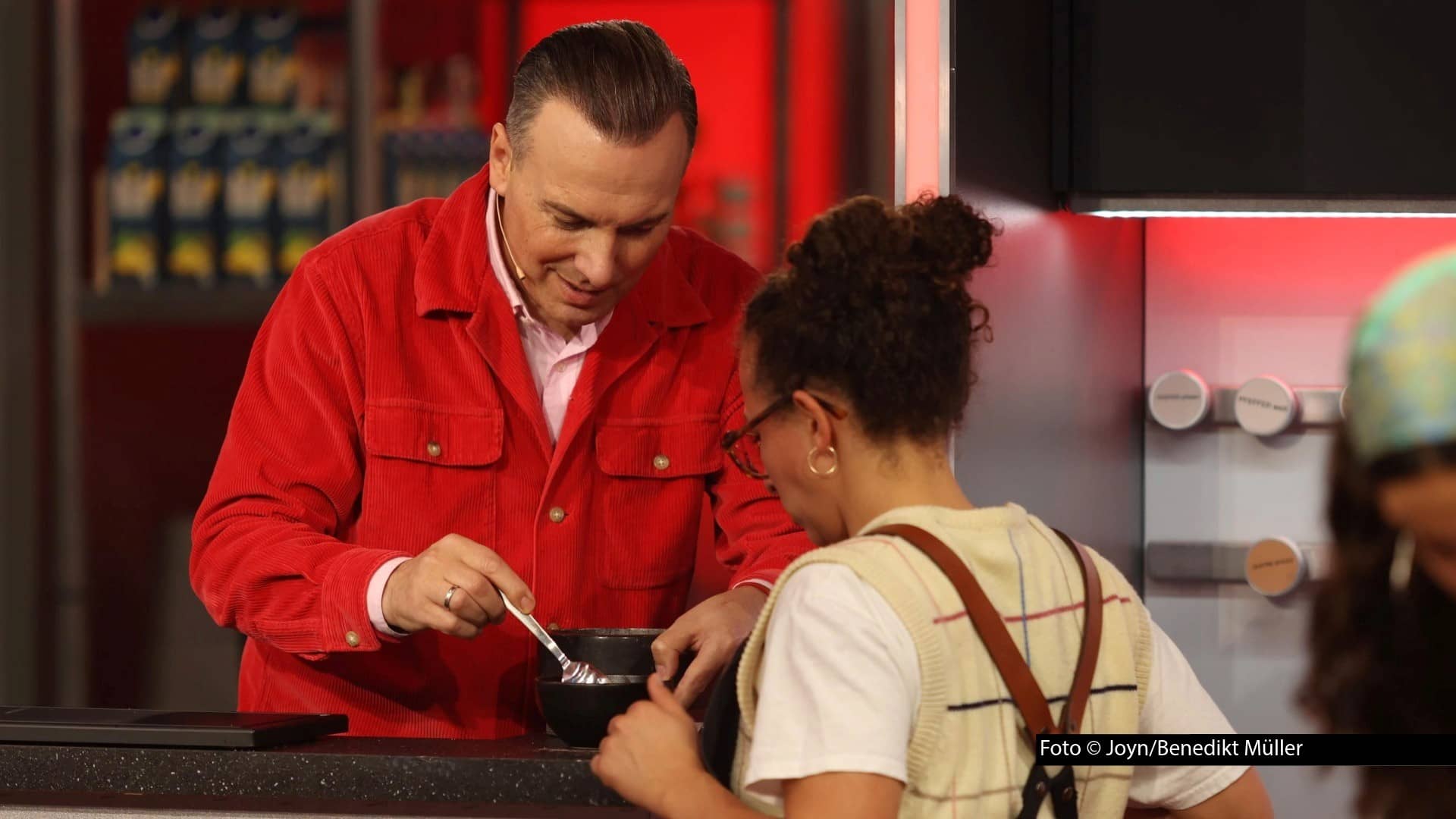 Tim Raue, Alexander Herrmann, Elif Oskan und Steffen Henssler komplettieren am 28. Oktober ihre Teams für Staffel 15 von „The Taste“.